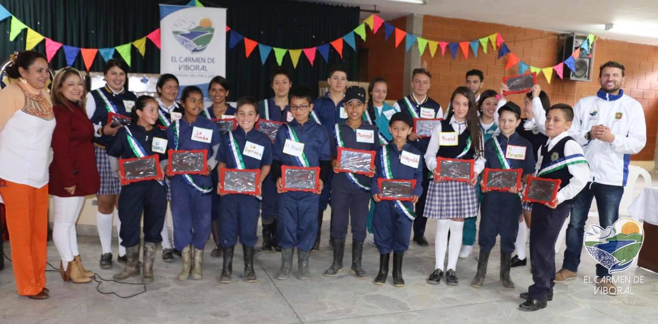 290 Tablets complementan la educación rural en el Carmen de Viboral
