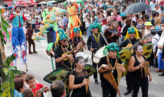 Marinilla vive su festival de teatro