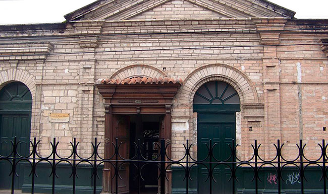 La curia reabrió sus puertas hoy miércoles 01 de julio